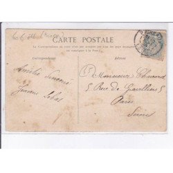 LA NEUVILLE: la place - état (traçes)