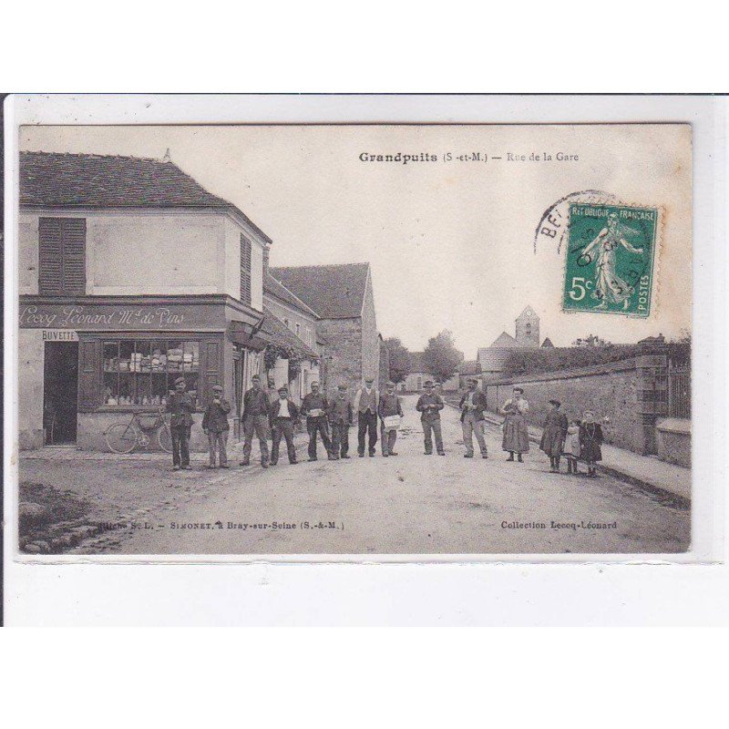 GRANDPUITS: rue de la gare - très bon état