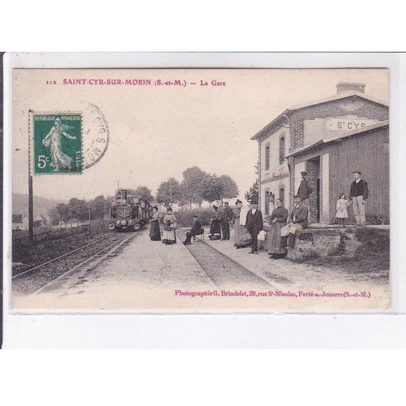 SAINT-CYR-sur-MORIN: la gare - très bon état