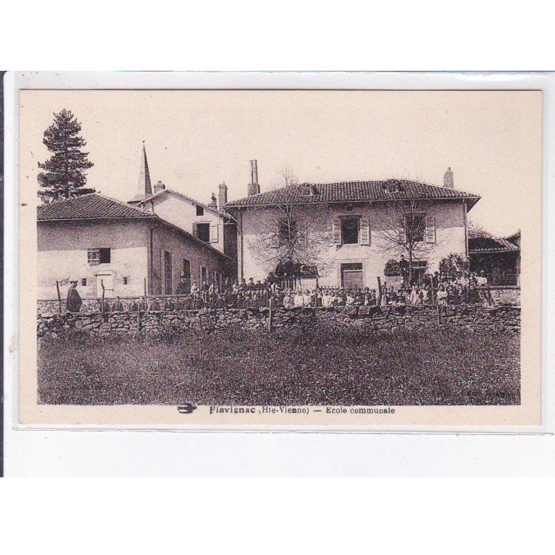 FLAVIGNAC: école communale - très bon état
