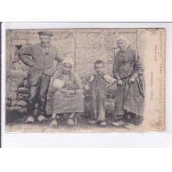 BEAUMONT en VERON: famille véronnaise - très bon état