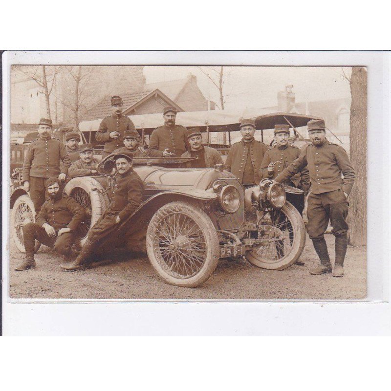 MONTIERES LES AMIENS: automobile, militaires - très bon état