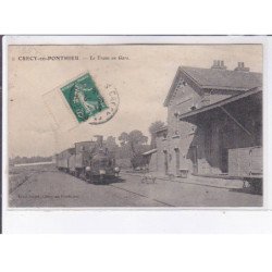 CRECY-en-PONTHIEU: le train en gare - état (partiellement décollée)