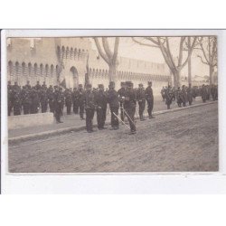 AVIGNON: remise de médaille, militaire (Palais des Papes) - très bon état