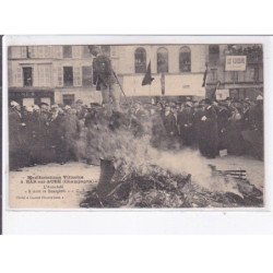 BAR-sur-AUBE: manifestation viticoles, l'autodafé, "à mort ce bourgeois" - très bon état