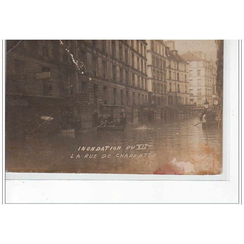 PARIS - inondations 1910 - rue de Charenton - carte photo - très bon état