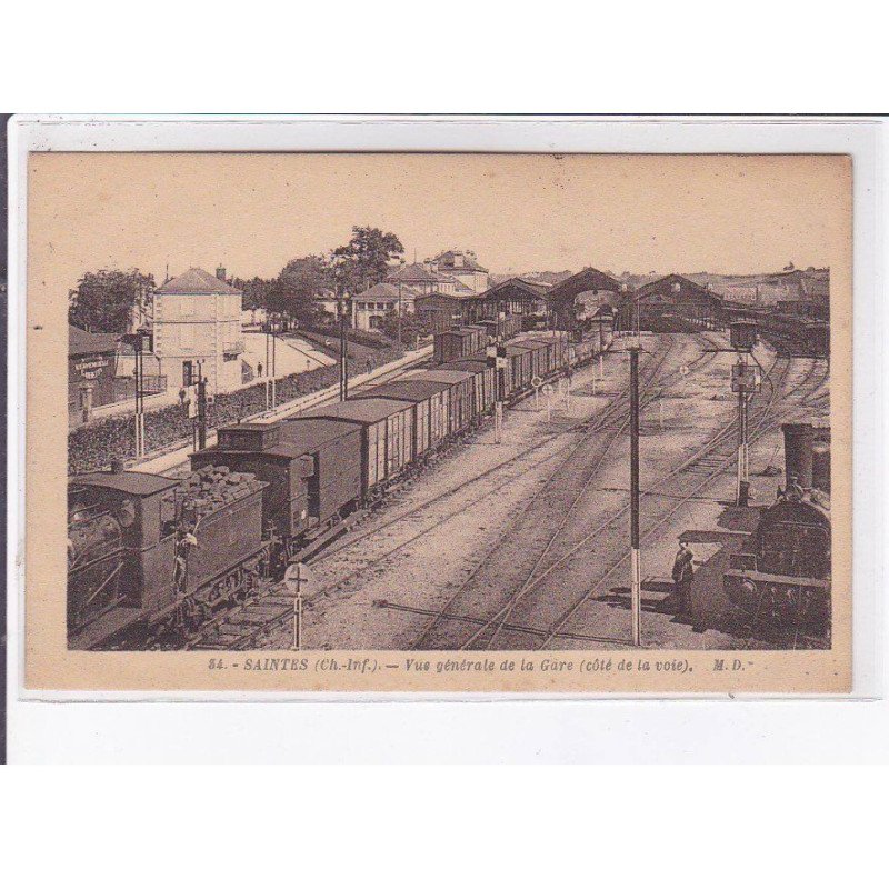 SAINTES: vue générale de la gare (côté de la voie) - très bon état