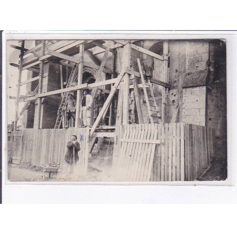 SAINT-RESTITUT: église, travaux - très bon état