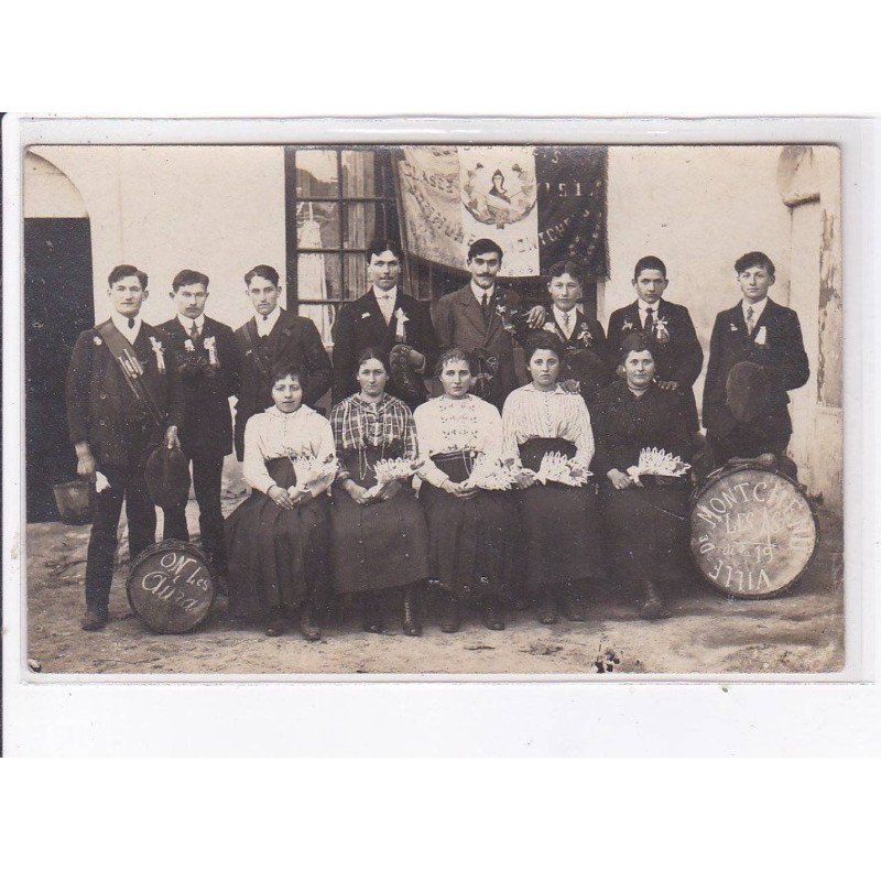 MONTCHENU: classe - très bon état