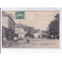 POMPADOUR: place du foirail et avenue de juillac, bois - très bon état