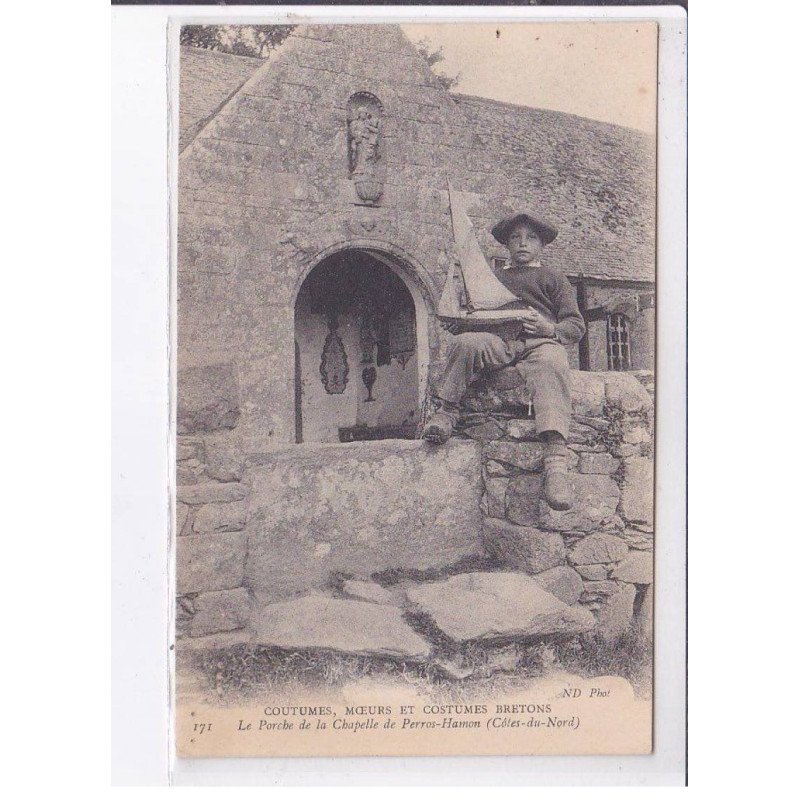 PERROS-HAMON: le porche de la chapelle - très bon état