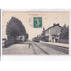 LA ROCHE-en-BRENIL: la gare - très bon état