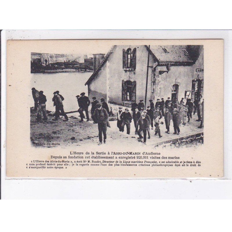AUDIERNE: l'heure de la sortie a  l'abri-du-marin - très bon état