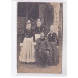 FINISTERE: bretagne, ferme, personnages - très bon état