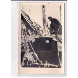 FINISTERE: 10CPA, bateaux et marins - très bon état