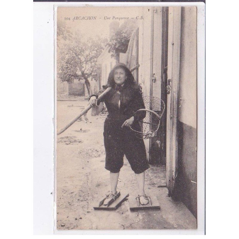 ARCACHON: une parqueuse - très bon état