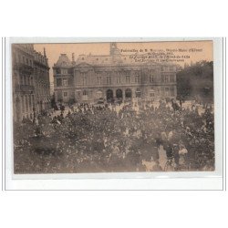 Obsèques de M. Mouchel, maire et député d'ELBEUF 24 Octobre 1911 - Place de l'Hôtel de Ville - très bon état