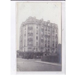 PARIS: modern café - très bon état