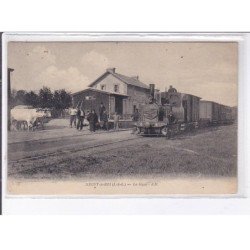 NEUVY-le-ROI: la gare - très bon état