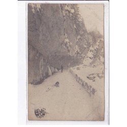 MONTBELIARD: photographe appareil photo - très bon état