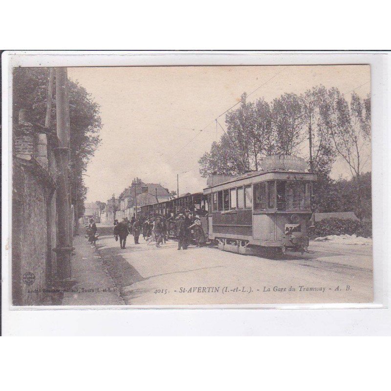 SAINT-AVERTIN: la gare du tramway - très bon état
