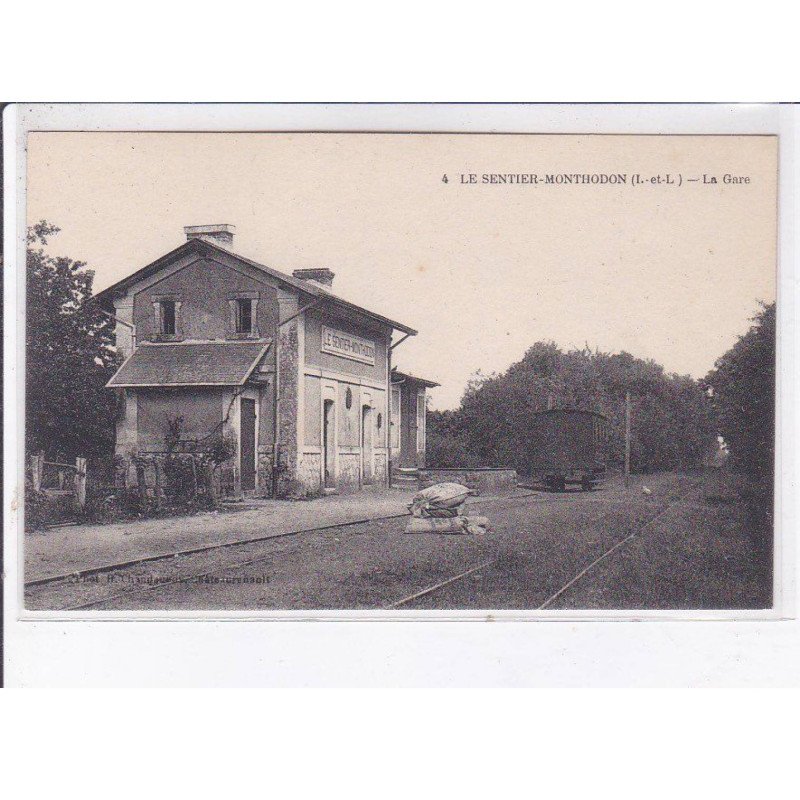 LE SENTIER-MONTHODON: la gare - très bon état