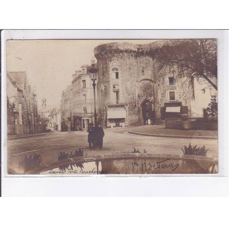 LAVAL: porte beucheresse - état