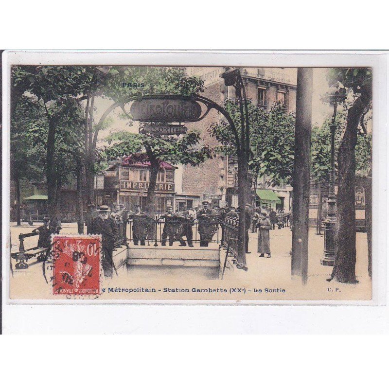 PARIS: 75020, métro, station gambetta, la sortie - très bon état