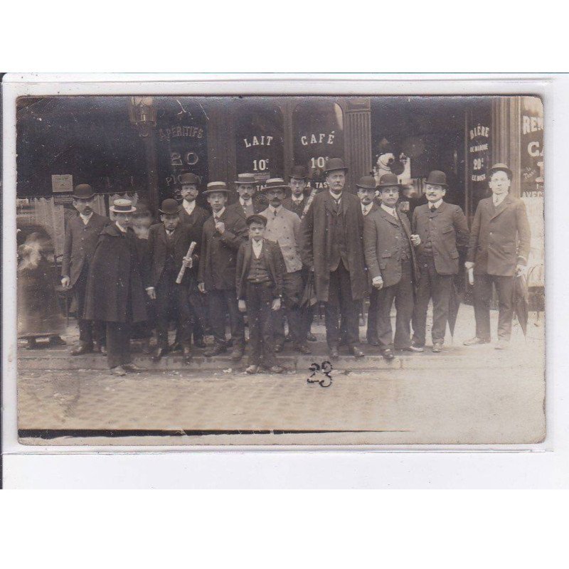 PARIS: à la renommée du café - très bon état