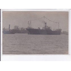 CAUDEBEC: grand bateau (LES TRAITS) - très bon état