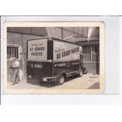 SAINT-DENIS: camion, au grand marché - très bon état