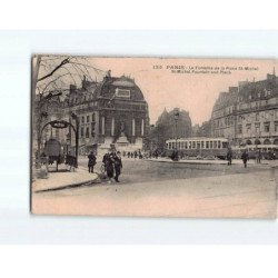 PARIS : La Fontaine de la place Saint-Michel - état