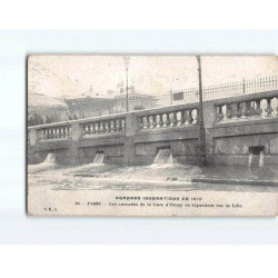 PARIS: Inondations 1910, Les cascades de la Gare d'Orsay se répandent rue de Lille - état