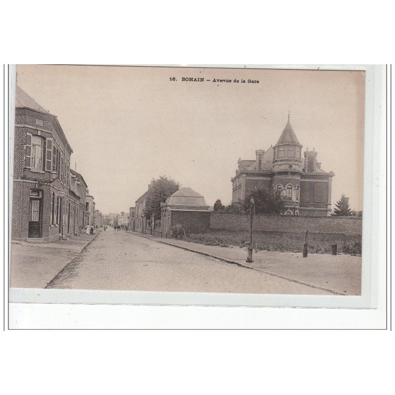 BOHAIN - Avenue de la Gare - très bon état