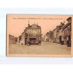 CHEVREUSE : La Rue de la Mairie et la Rue de Paris - très bon état