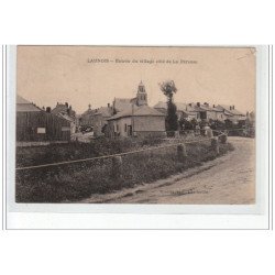 LAUNOIS - Entrée du village côté de la Péreuse - état