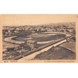 PERTUIS - Le Stade Antonin Bonnaud et vue générale - état