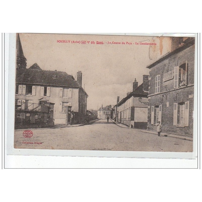 BOUILLY - Le Centre du Pays - la gendarmerie - état