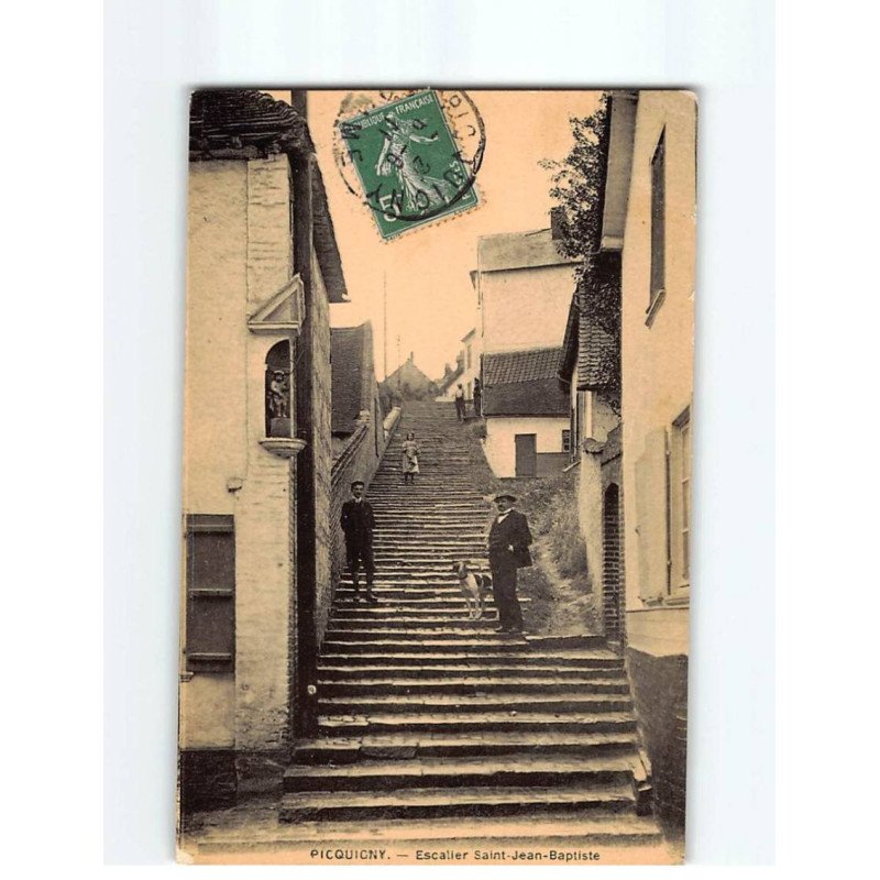 PICQUIGNY : Escalier Saint-Jean Baptiste - état PICQUIGNY : Escalier Saint-Jean Baptiste - état