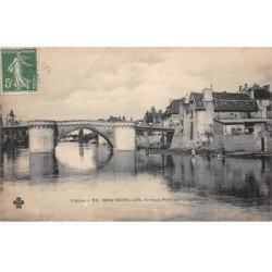 MONTMORILLON - Le vieux Pont sur la Gartempe - très bon état