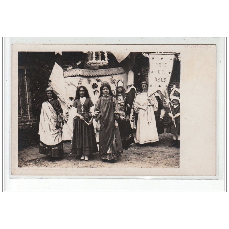 GAUCHY : carte photo d'une fête religieuse en 1913 - très bon état
