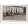 RAMBOUILLET : carte photo de l'école (enfants déguisés pour la fête du cinquantenaire de l'école laïque) ver