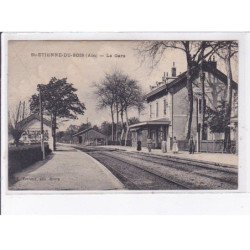 SAINT-ETIENNE-du-BOIS: la gare - très bon état