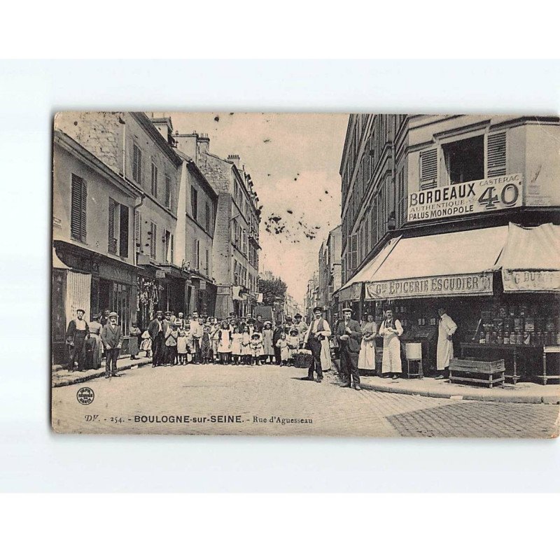 BOULOGNE SUR SEINE : Rue d'Aquesseau - état