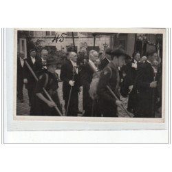 BOURBOURG - CARTE PHOTO - Procession vers 1930 - très bon état