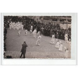 BOURBOURG - CARTE PHOTO - Procession vers 1930 - très bon état