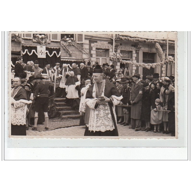 BOURBOURG - CARTE PHOTO - Procession vers 1930 - très bon état