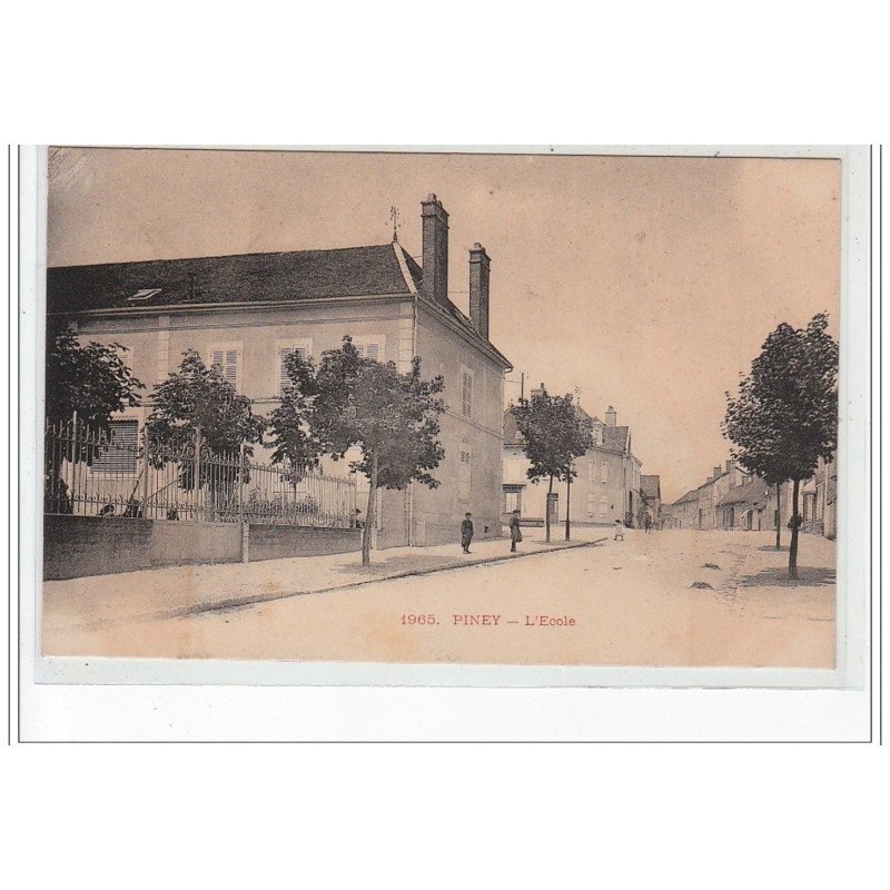 PINEY - L'Ecole - très bon état