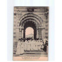 MARSEILLE : Notre-Dame de la Garde, Pèlerinage de Premières communiantes - état