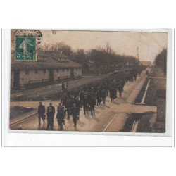 MOURMELON - CARTE PHOTO - Militaires - très bon état